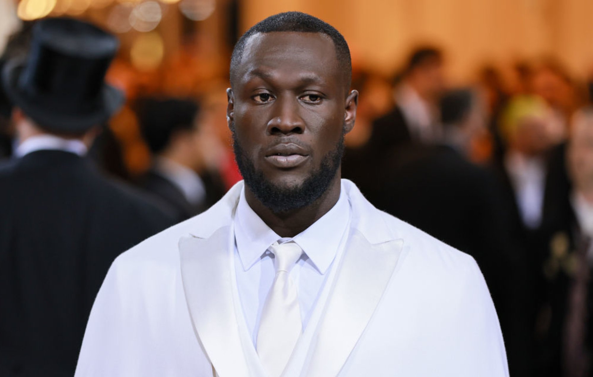 Stormzy: Biography, Wiki, Net Worth, Age, Career, Height, Dating Victoria Monet, Weight, Ethnicity, Nationality