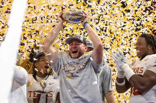 Texas QB Quinn Ewers Delivers Emotional Farewell to Longhorn Nation as He Declares for NFL Draft