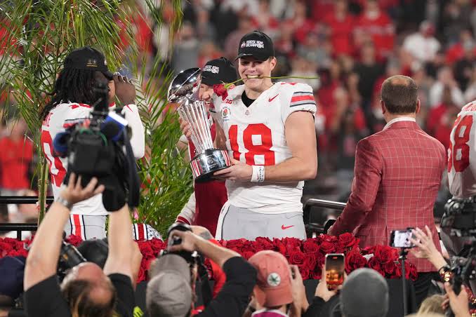 Ohio State’s Dominant Victory Over Oregon Secures CFP Semifinal Spot